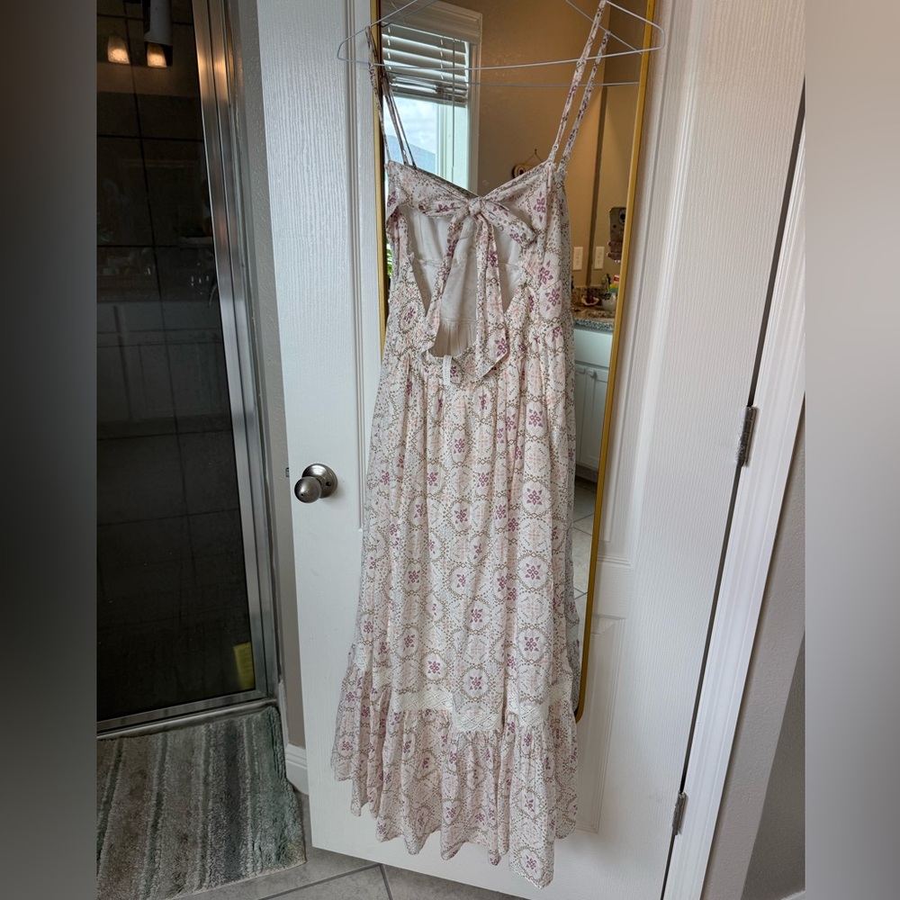American Eagle Catie Dress -Floral Maxi - Open Back - Picture 4 of 5